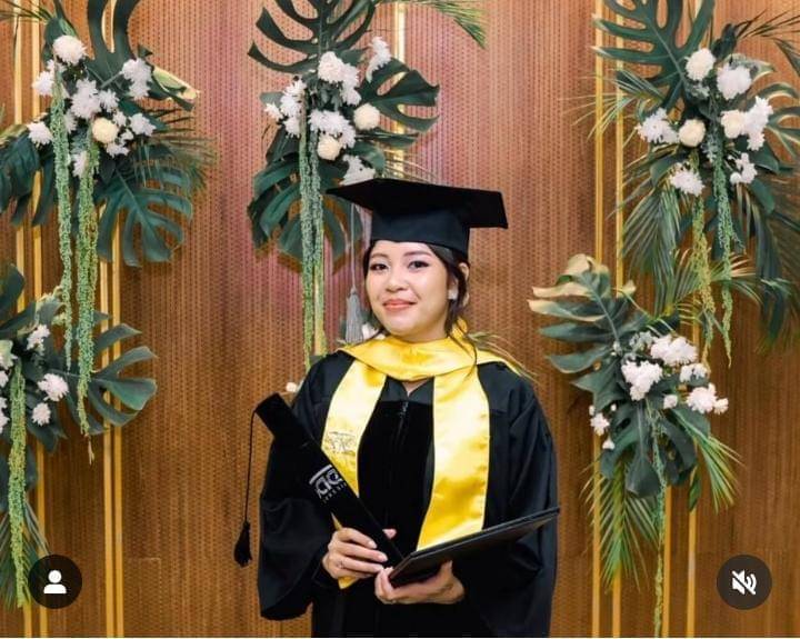potret Audra Lasso, putri Ari Lasso wisuda S-1