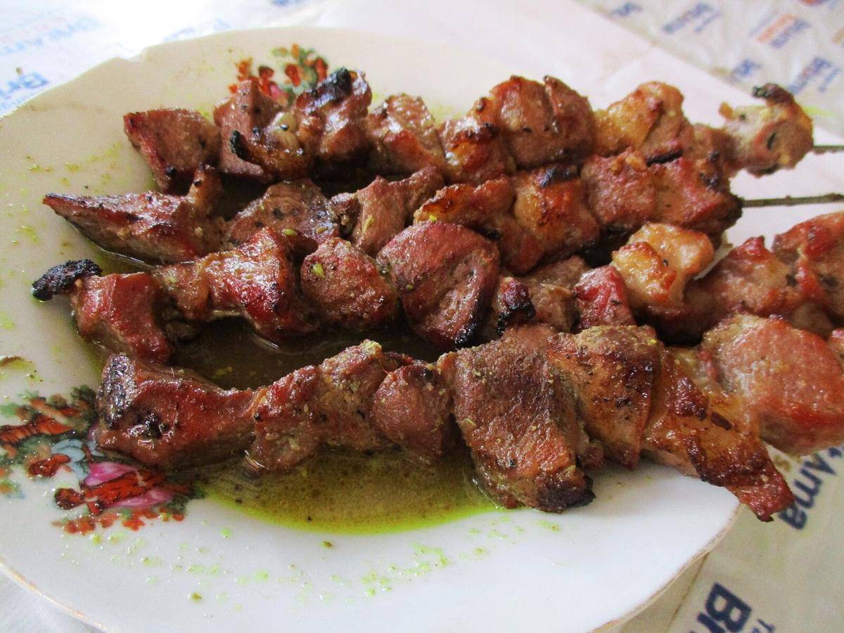 ilustrasi sate klathak