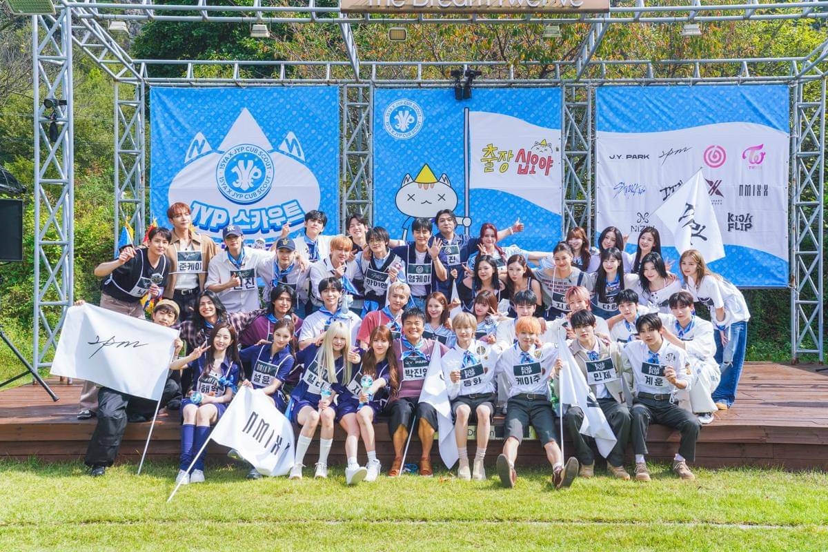 potret artis JYP di acara Game Carterers