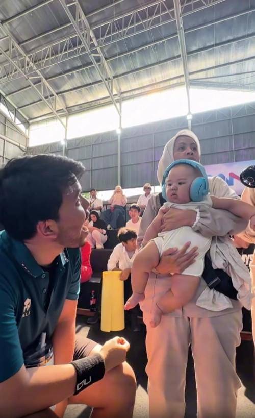 Baby Arash Dukung Thariq Halilintar di TOSI 2025