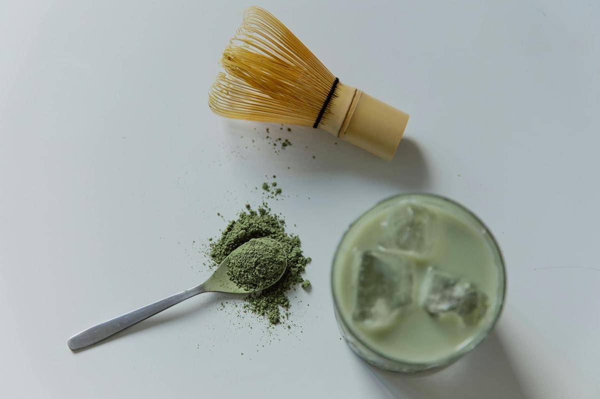ilustrasi ice matcha 