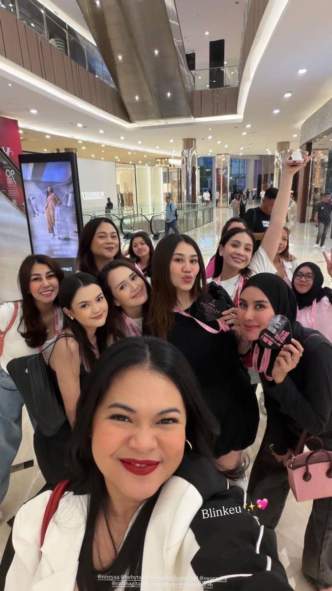 Aaliyah nonton BLACKPINK bareng sahabat