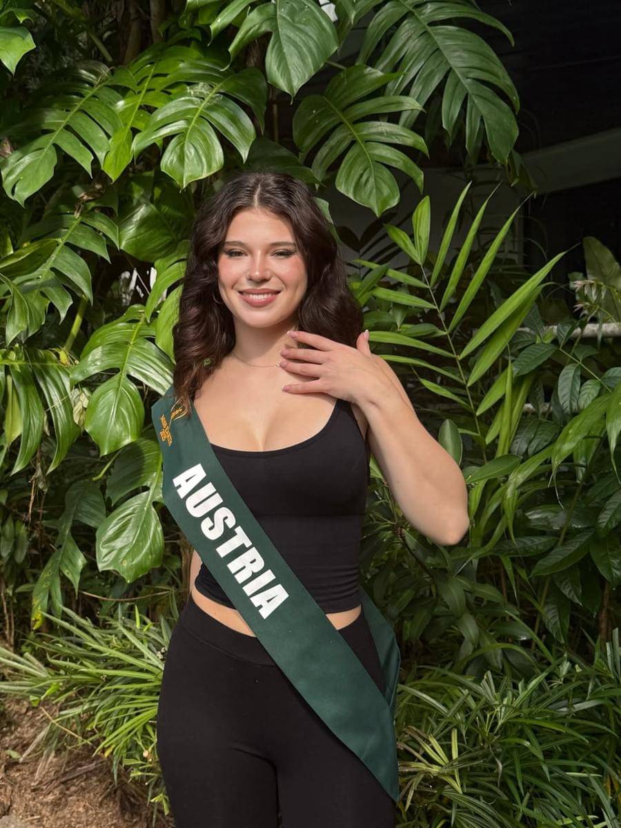 potret Lotte Diry, Miss Earth Austria 2025