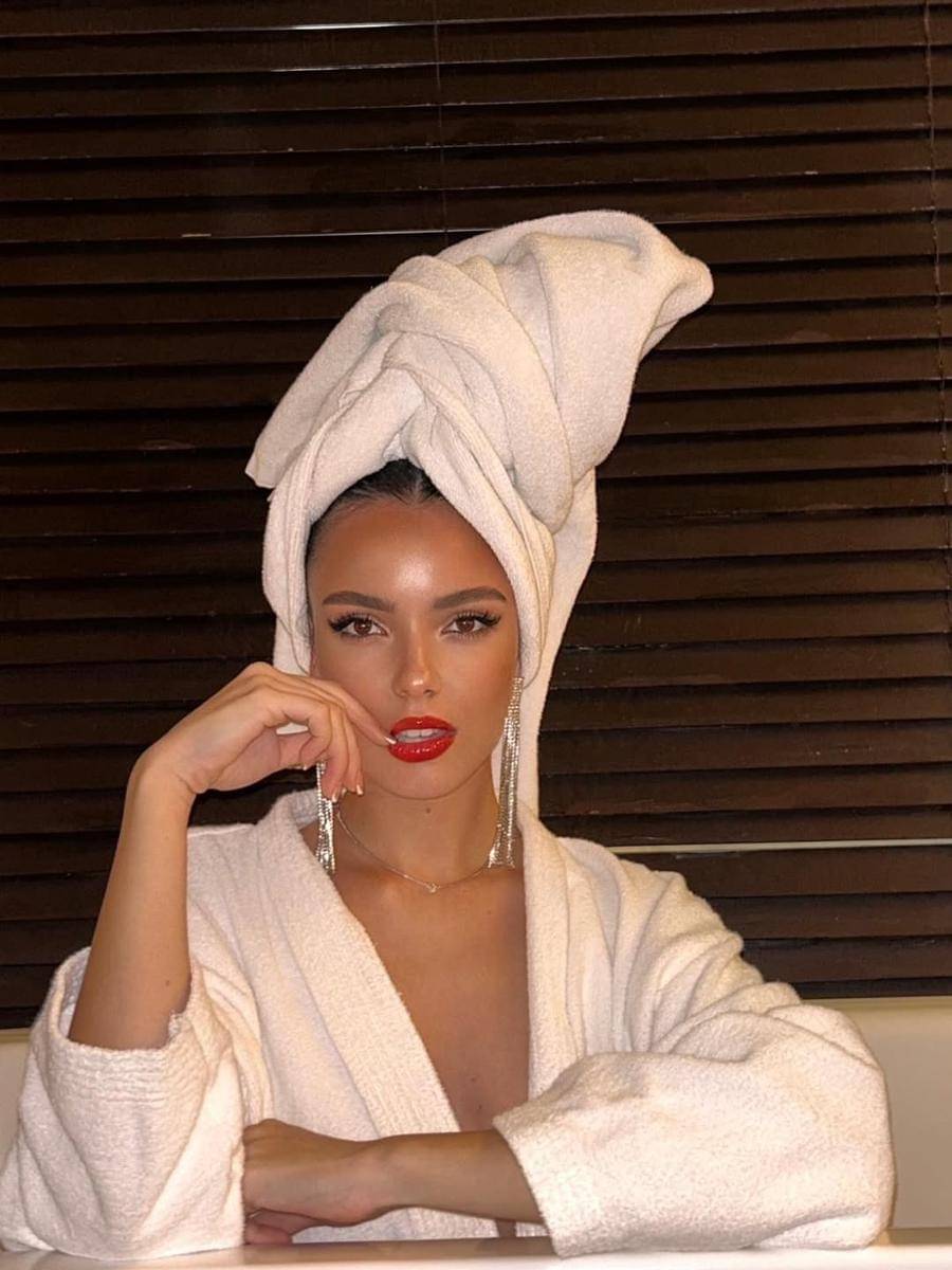 potret Hrisiana Hristova, Miss Earth Bulgaria 2025