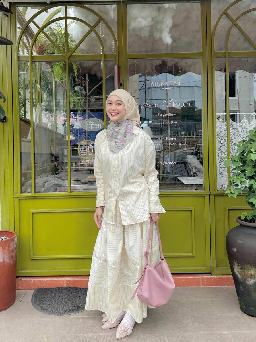 Inspirasi OOTD ala Ravira Naila 