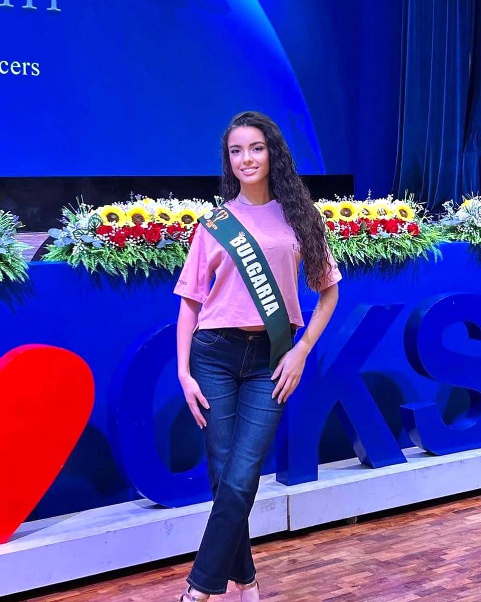 potret Hrisiana Hristova, Miss Earth Bulgaria 2025