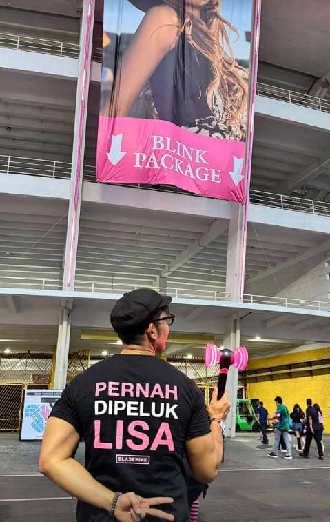 Artis Nonton Konser BLACKPINK Hari Kedua