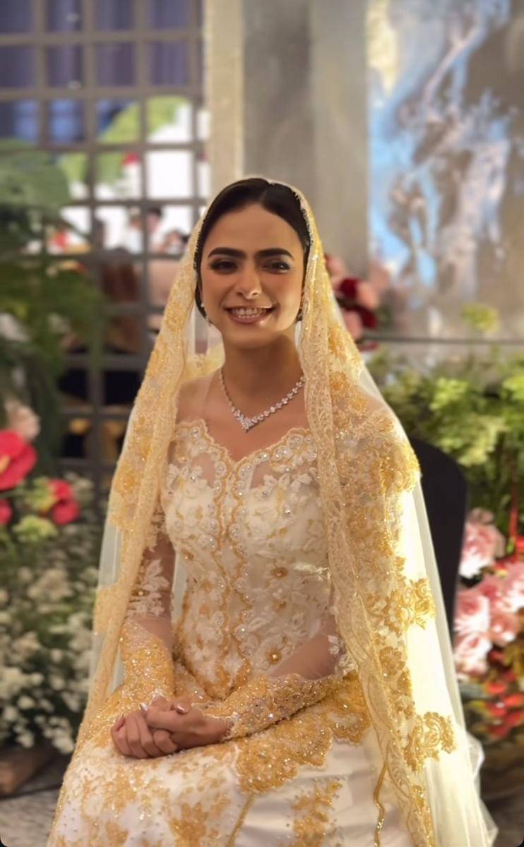 Gaya Makeup dan Busana Azizah Hanum di Akad Nikah