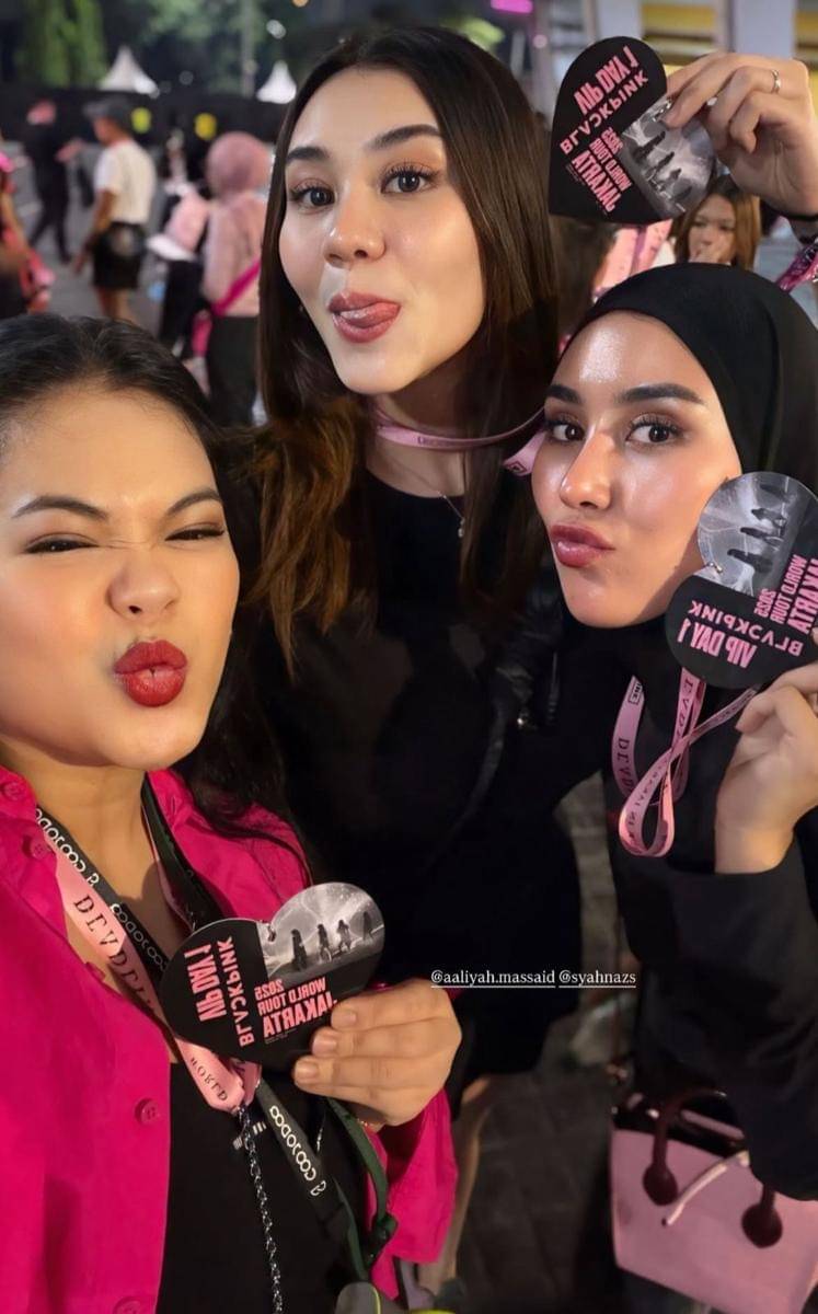 OOTD artis di konser BLACKPINK JAKARTA 2025