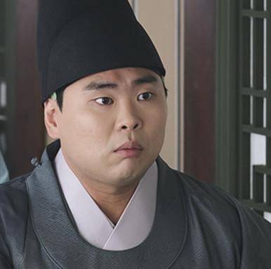 still cuts drama Moon River