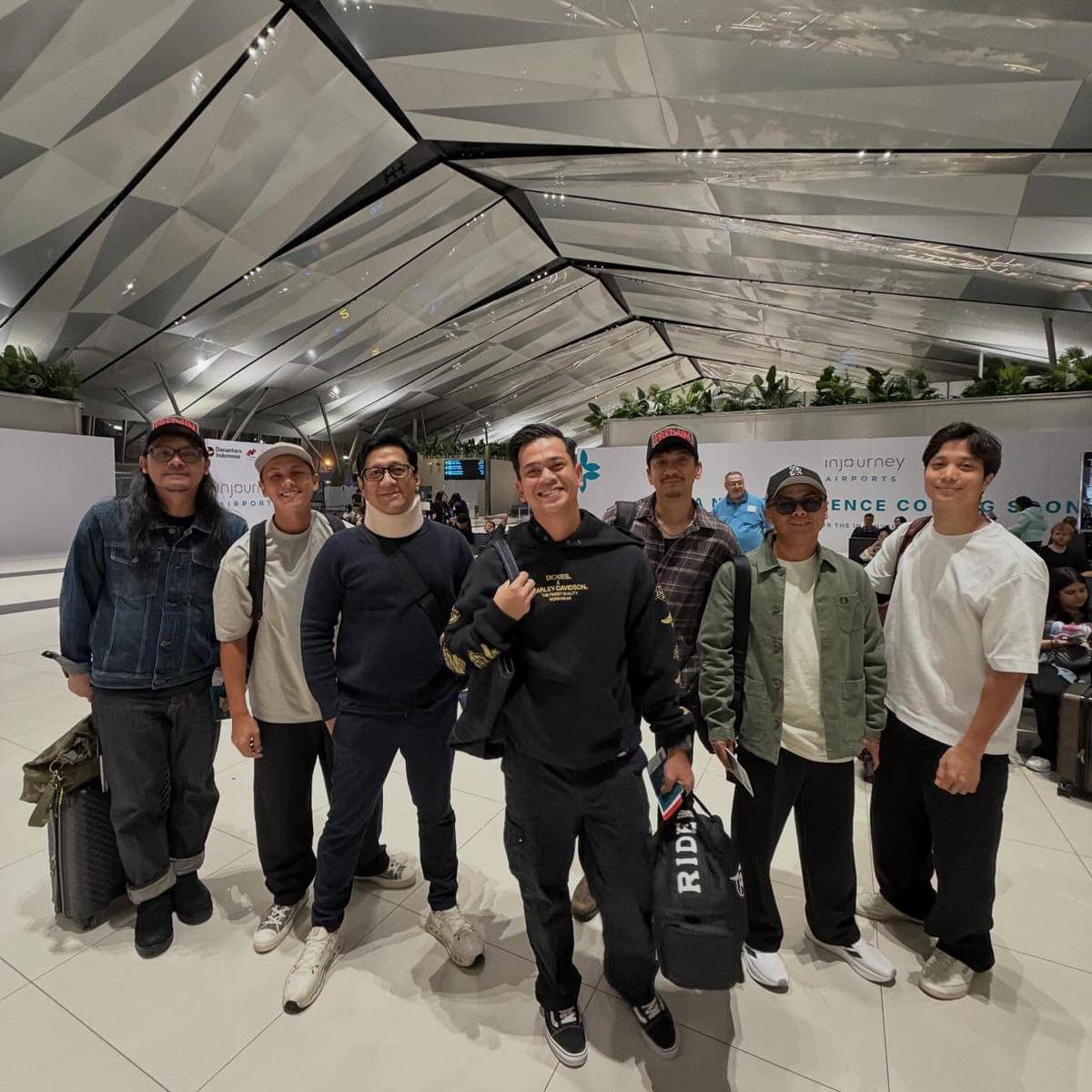 The Prediksi dan Bedain Touring di New Zealand (instagram.com/theprediksi_)