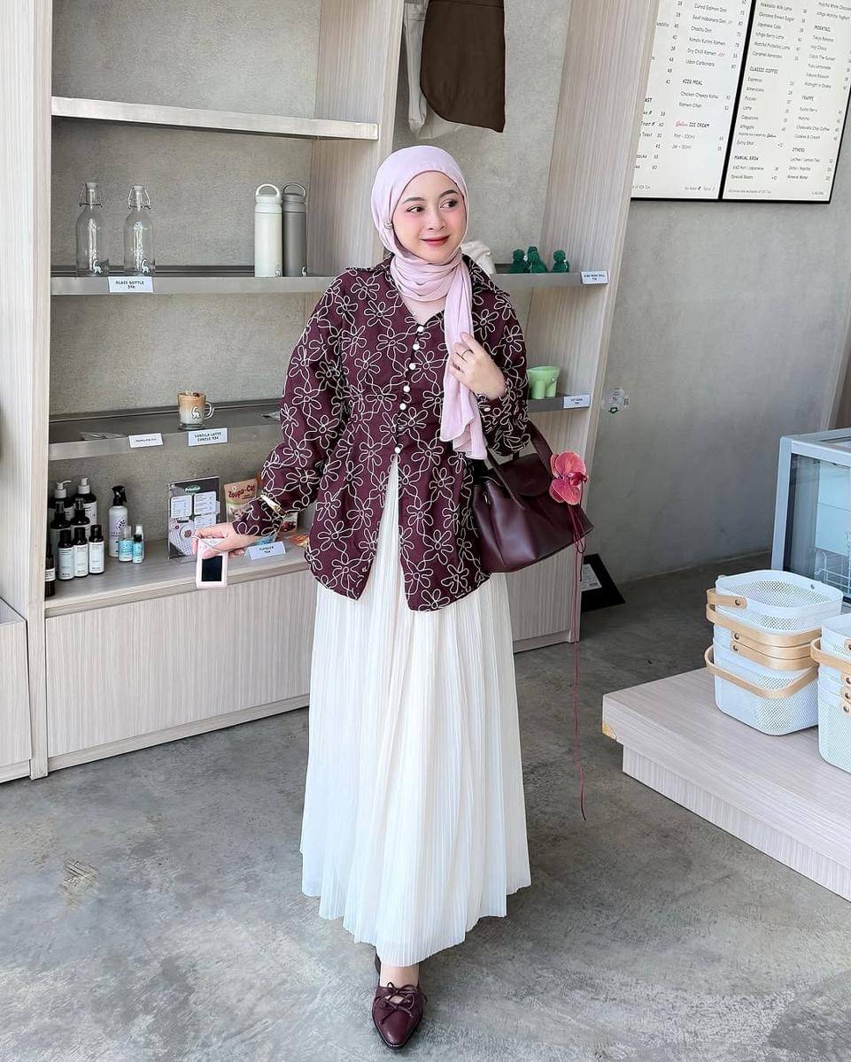 OOTD ala Ega Shalsa