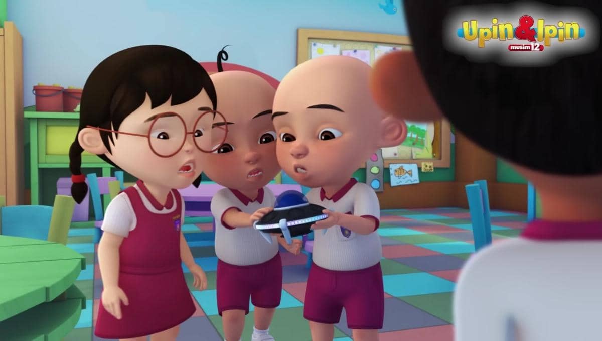 Cuplikan episode Apa Benda Tu? di serial Upin & Ipin