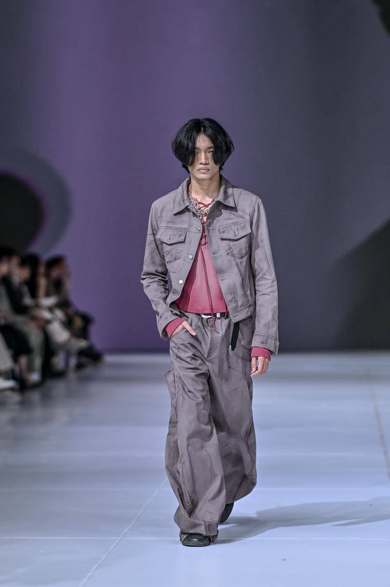 Koleksi MONTSENU di Jakarta Fashion Week 2026