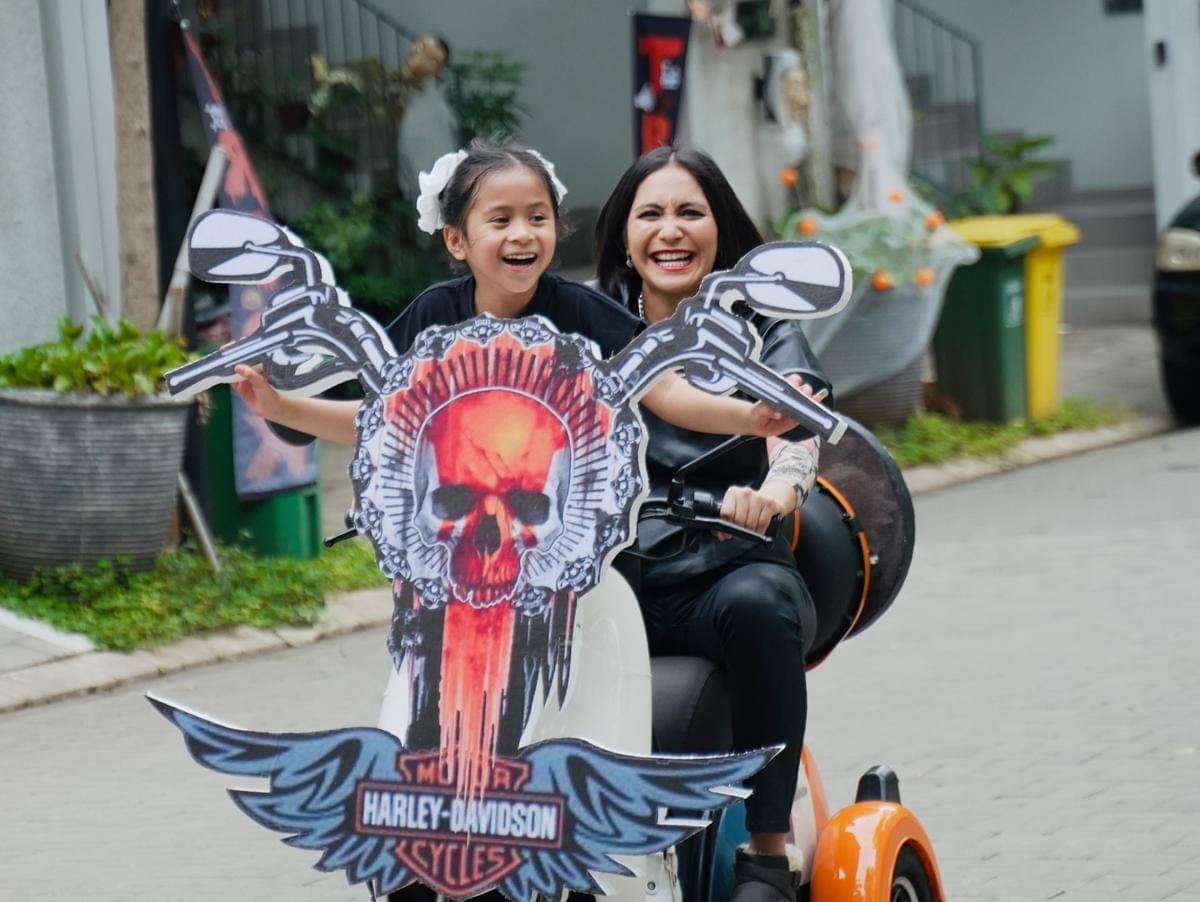 Pesta Halloween Caca Tengker di Rumah (instagram.com/cacatengker)