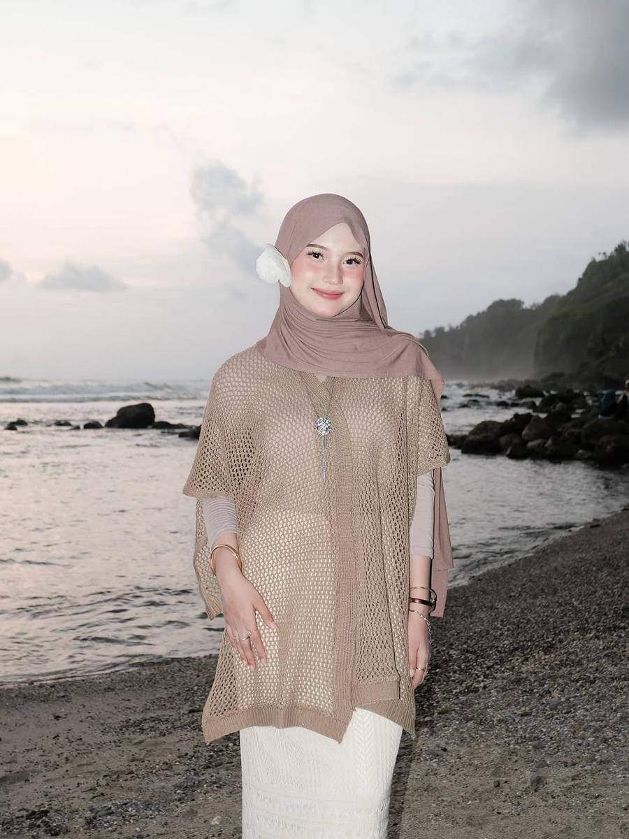 Gaya ala Siska Amera