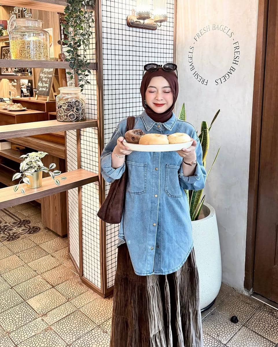 mix and match outfit brownie ala Ega Shalsa