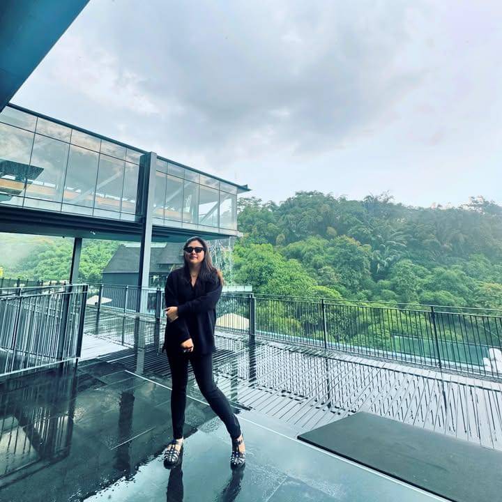 inspirasi OOTD ala Audy Item