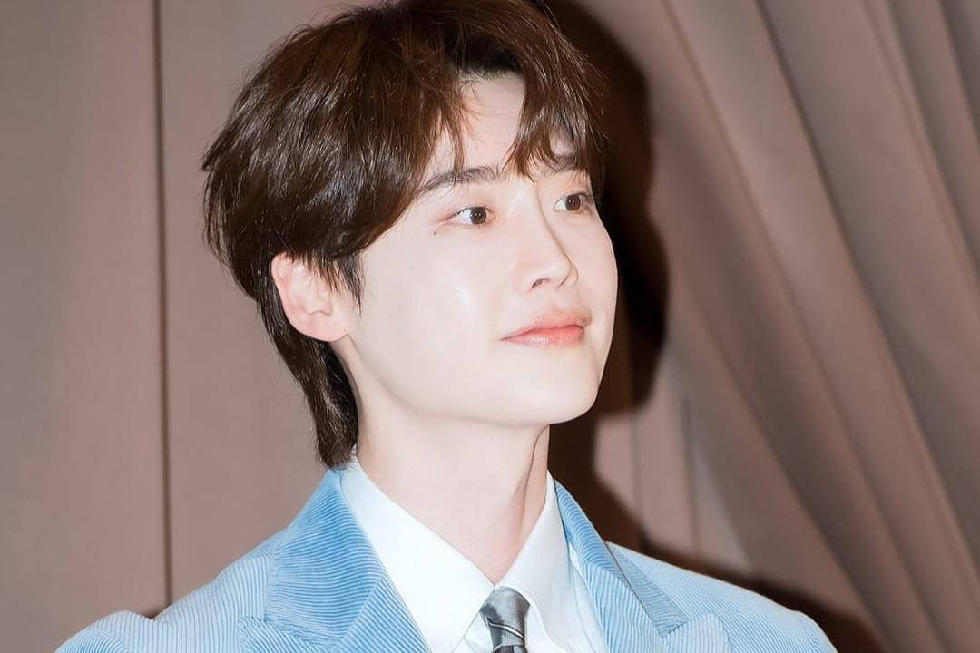 Lee Jong Suk
