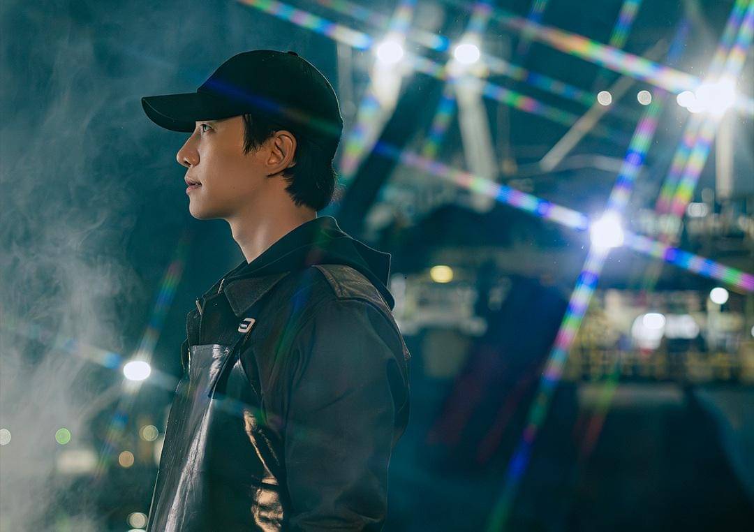 still cut drama Korea Typhoon Family