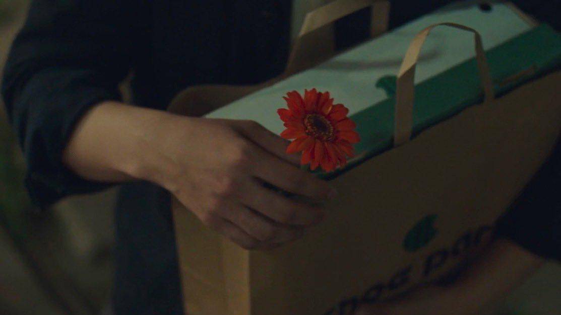 cuplikan drama Typhoon Family