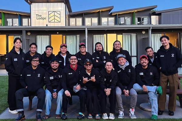 The Prediksi dan Bedain Touring di New Zealand (instagram.com/theprediksi_)