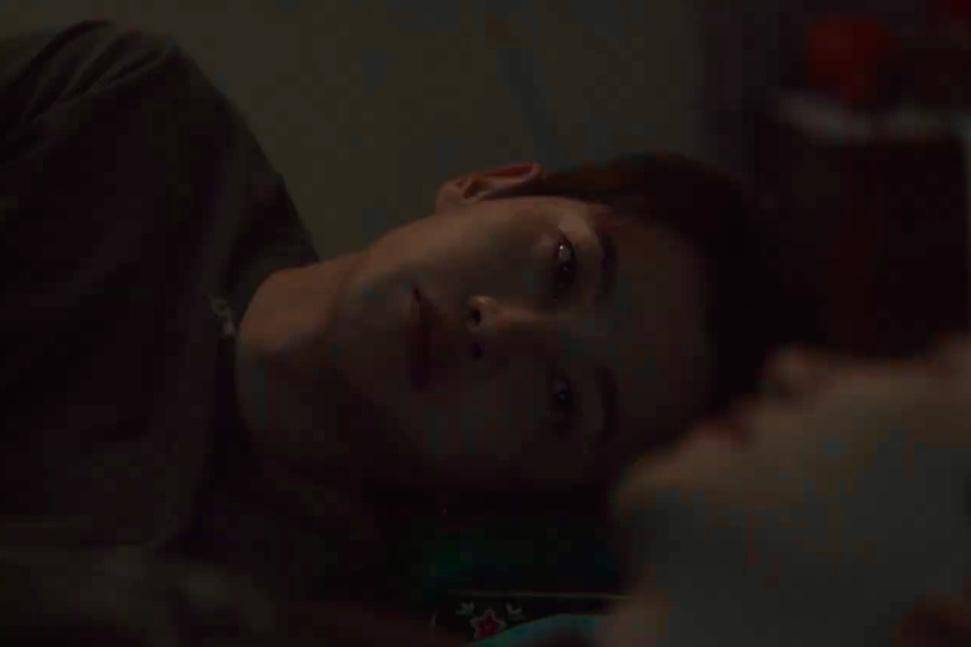 cuplikan drakor Typhoon Family