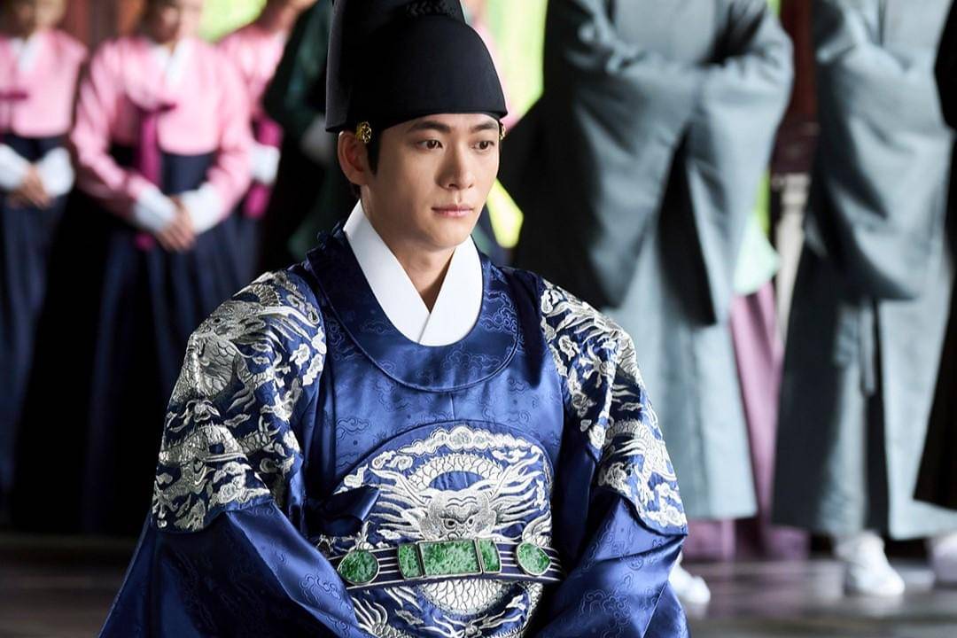 still cuts drama Moon River 