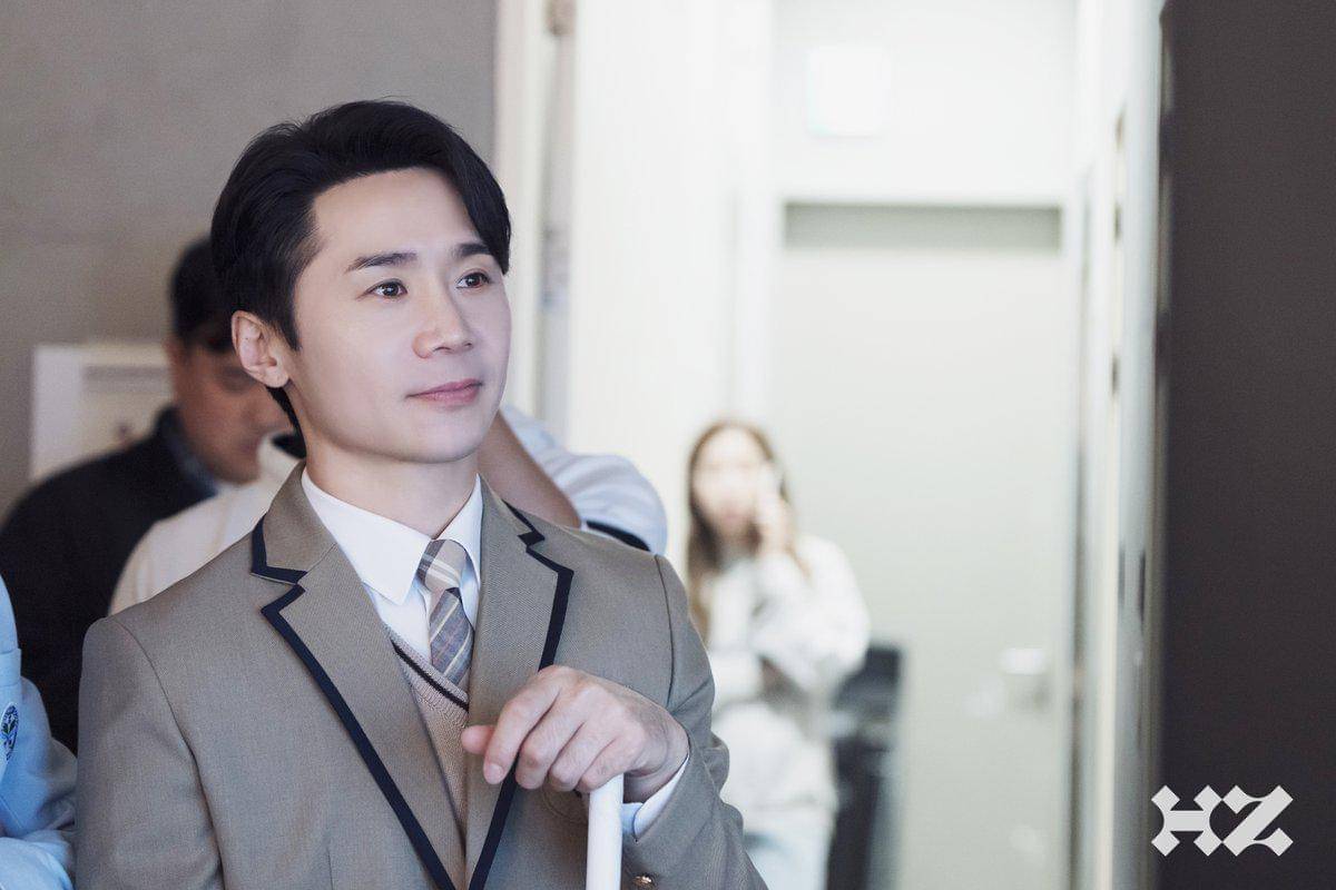 still cut drama Spirit Fingers