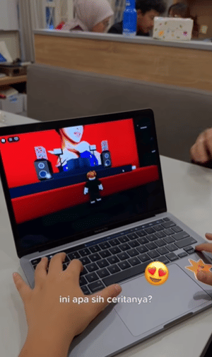 Andien dibuatkan game oleh Kawa 