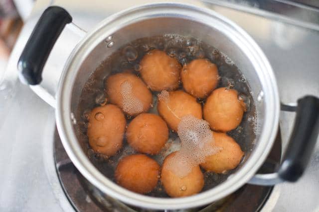 Rahasia Rebus Telur Setengah Matang ala Ramen Jepang, Anti Gagal!