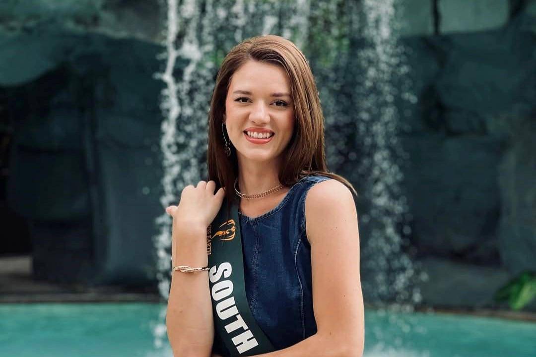 potret Jenique Botha, Miss Earth Afrika Selatan 2025