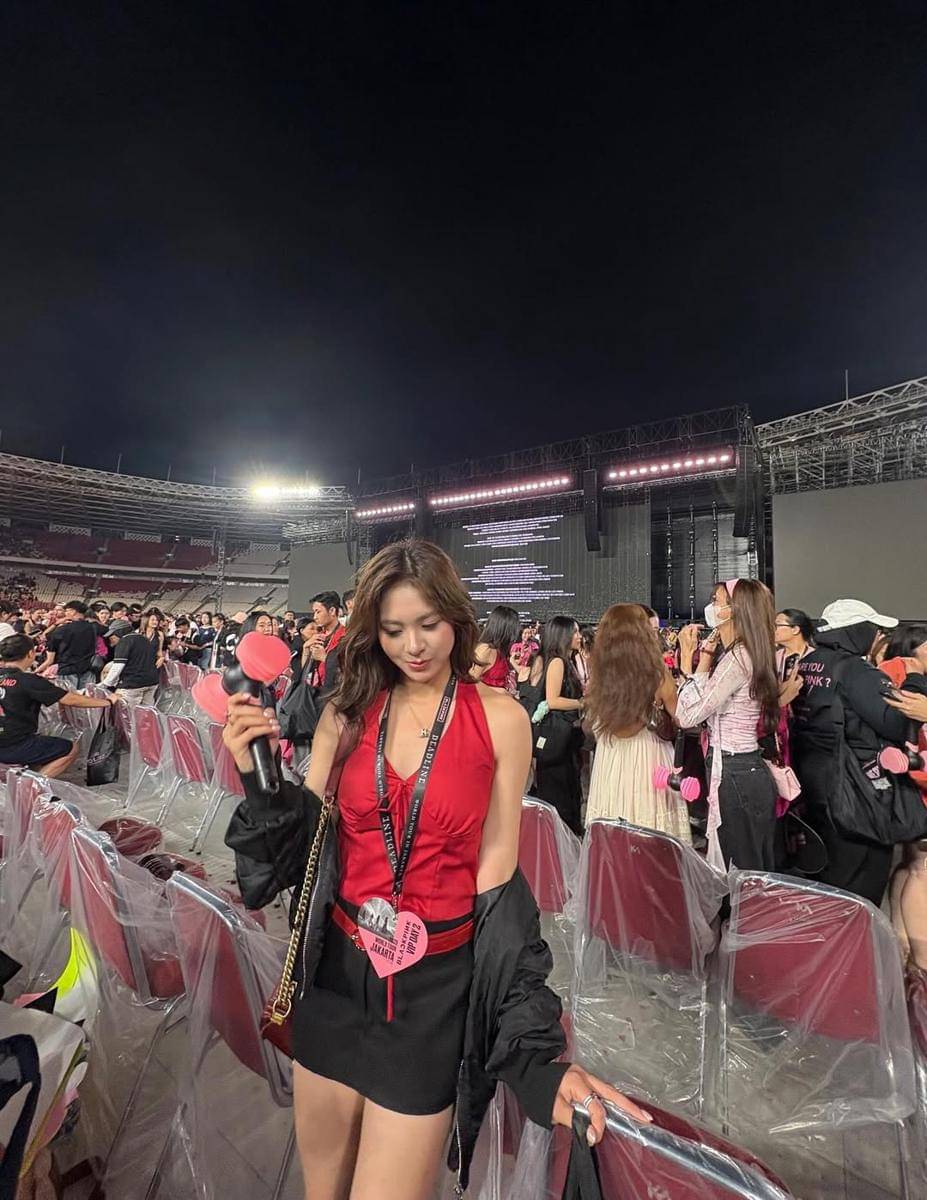 OOTD Artis di Konser BLACKPINK Jakarta Day 2