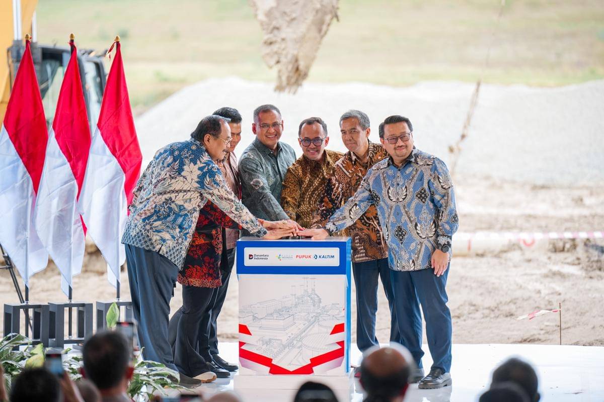 Foto Siaran Pers Groundbreaking Soda Ash (1).jpg