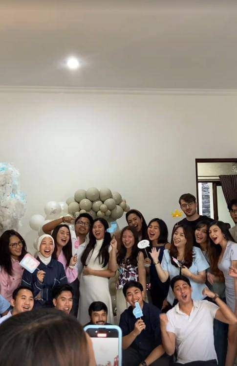 Gender Reveal Ochi Rosdiana 