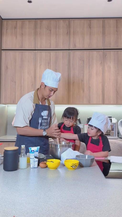 Ulang Tahun ke-31 Felicya Angelista (instagram.com/felicyangelista_)