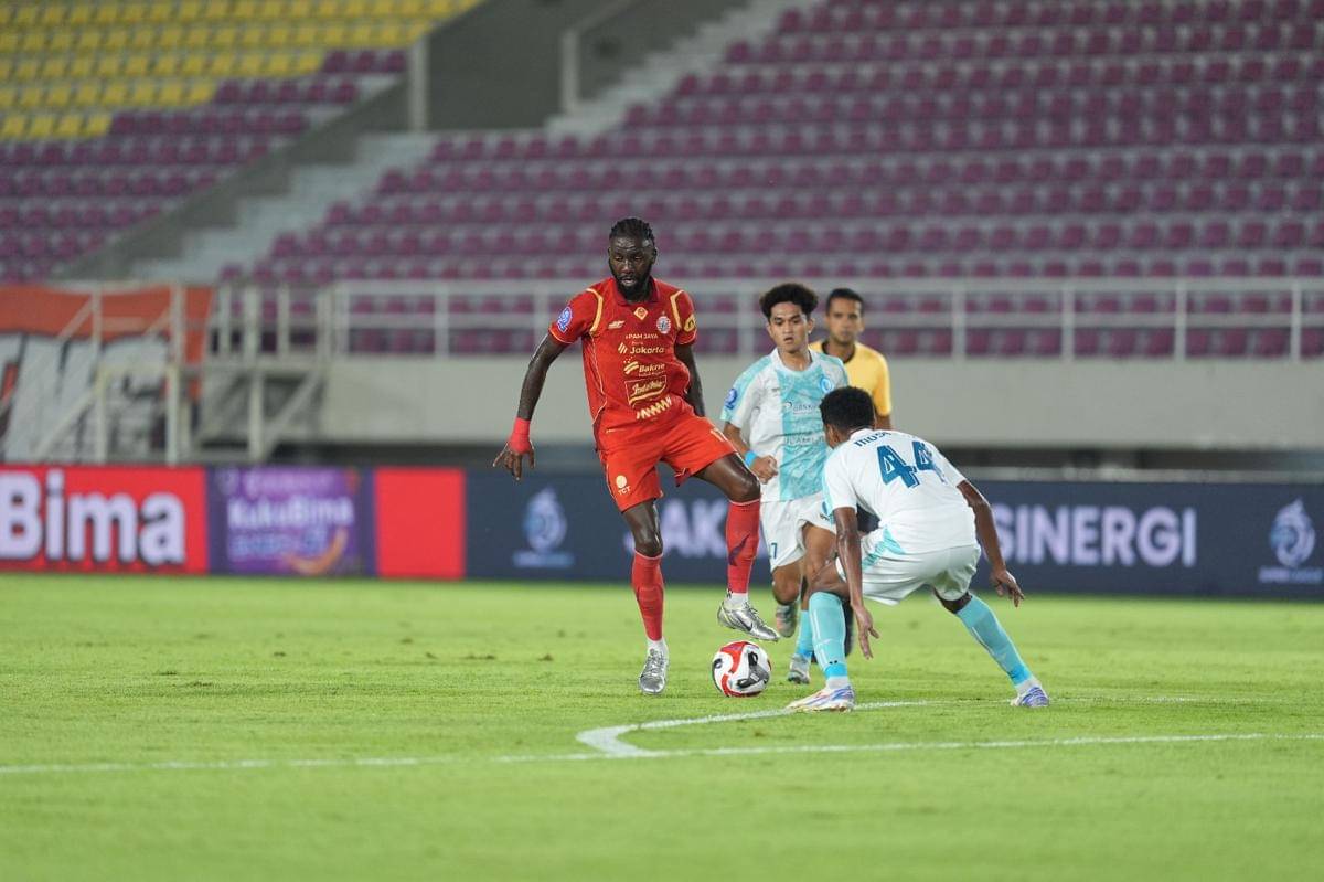 Persija lawan PSBS Biak di Super League.