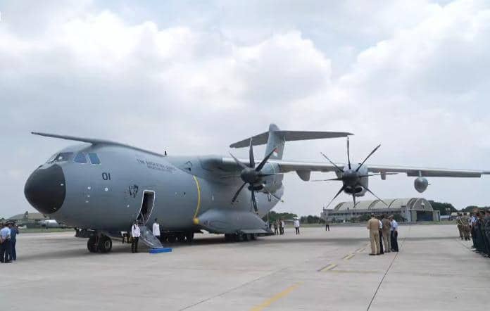 Harga Tiket Pesawat Naik Tajam, Berikut Dampak Multiplier pada Ekonomi