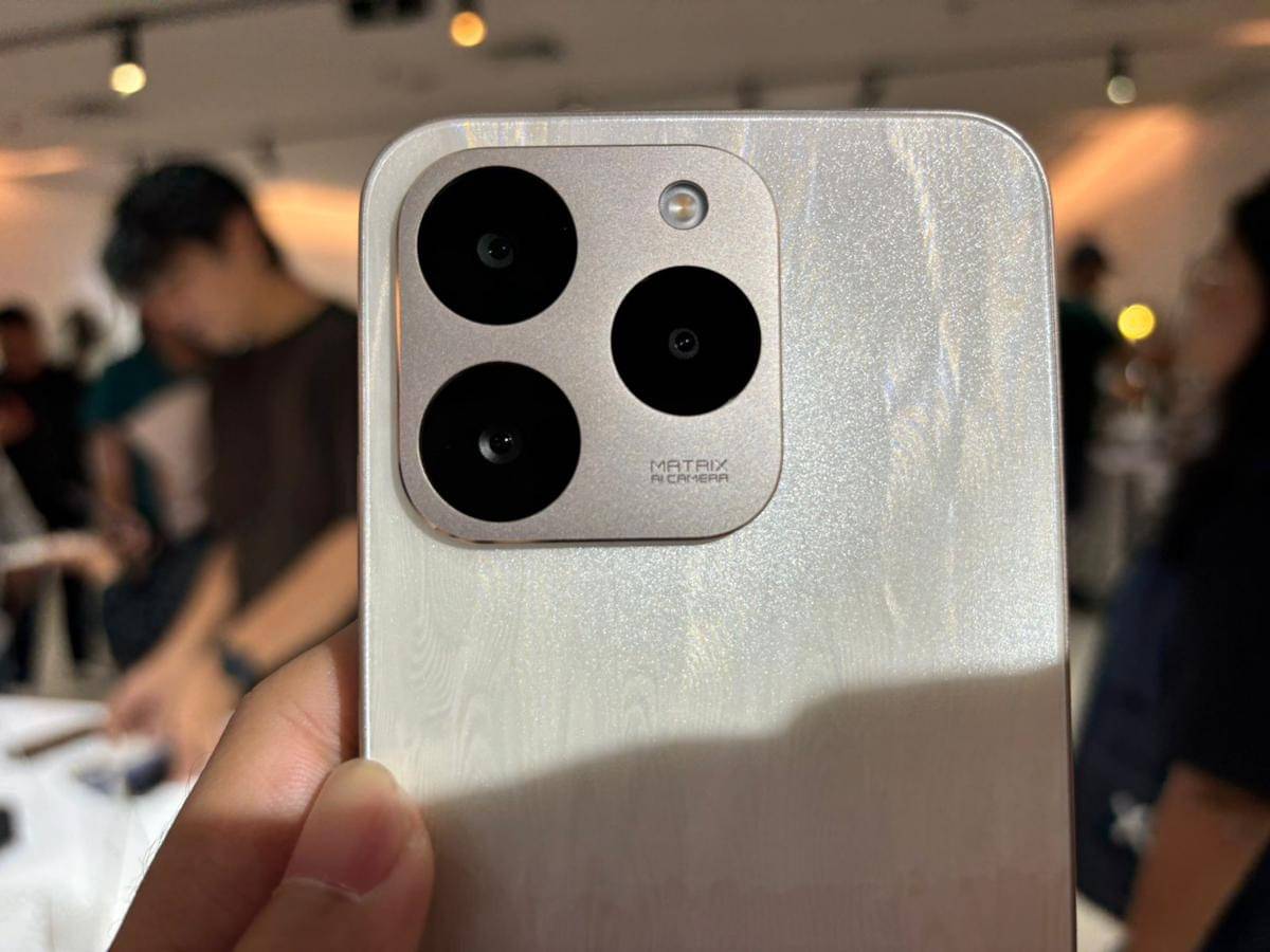 realme 15T 5G (IDN Times/Rifki Wuda)