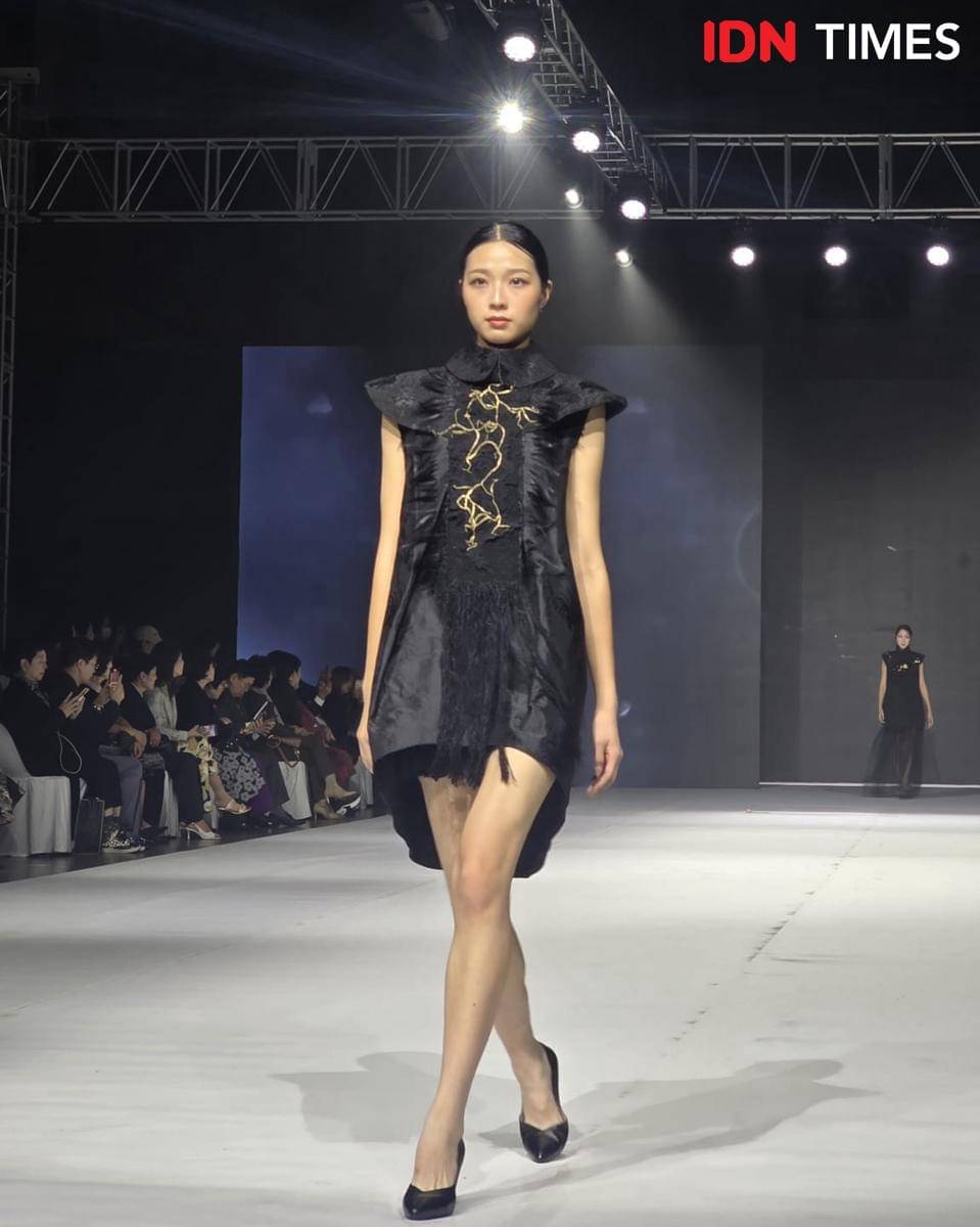 Koleksi karya Jerome Blin asal Prancis di Busan Fashion Week 2025