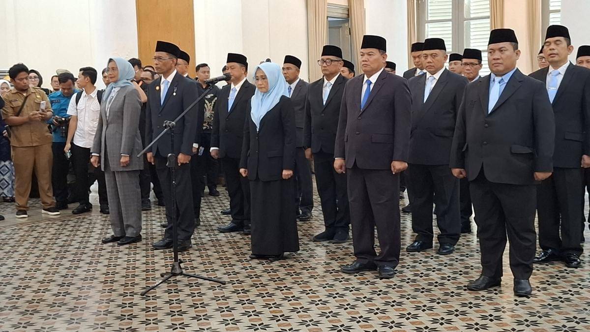 Pelantikan pejabat Pemprov Banten