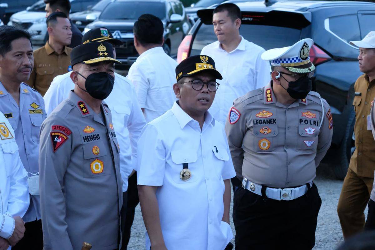 Andra Soni, Kapolda dan pejabat lain saat sidak truk