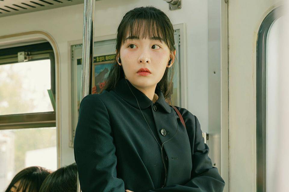 still cut drakor Typhoon Family