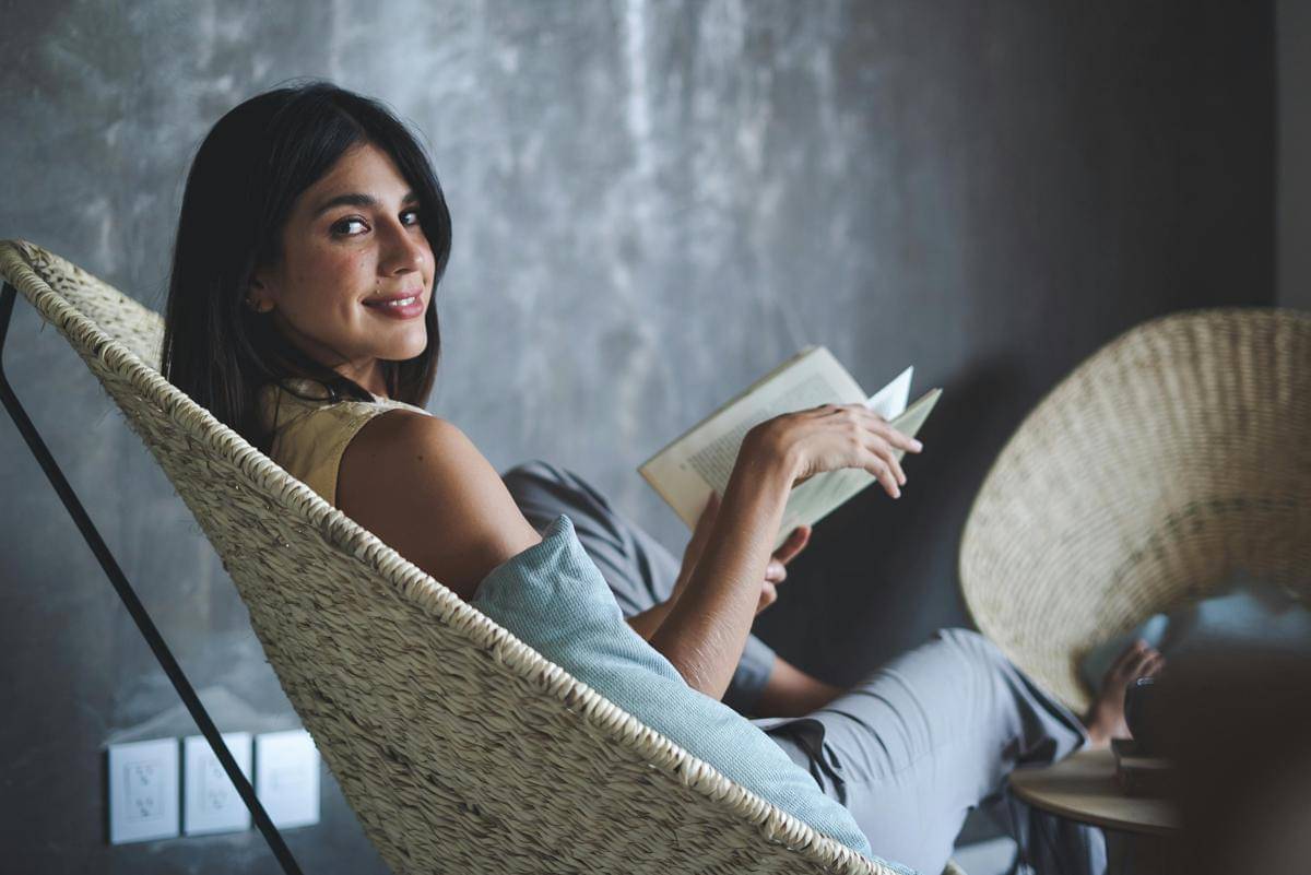 ilustrasi memperoleh manfaat optimal dari membaca