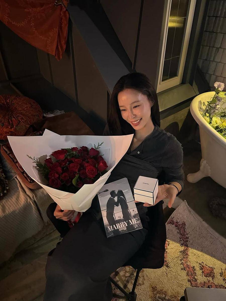 potret Jeong Hye Im EXchange dilamar kekasih