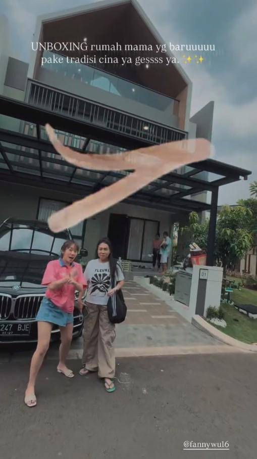 Rumah Baru Ibunda Cherly Juno