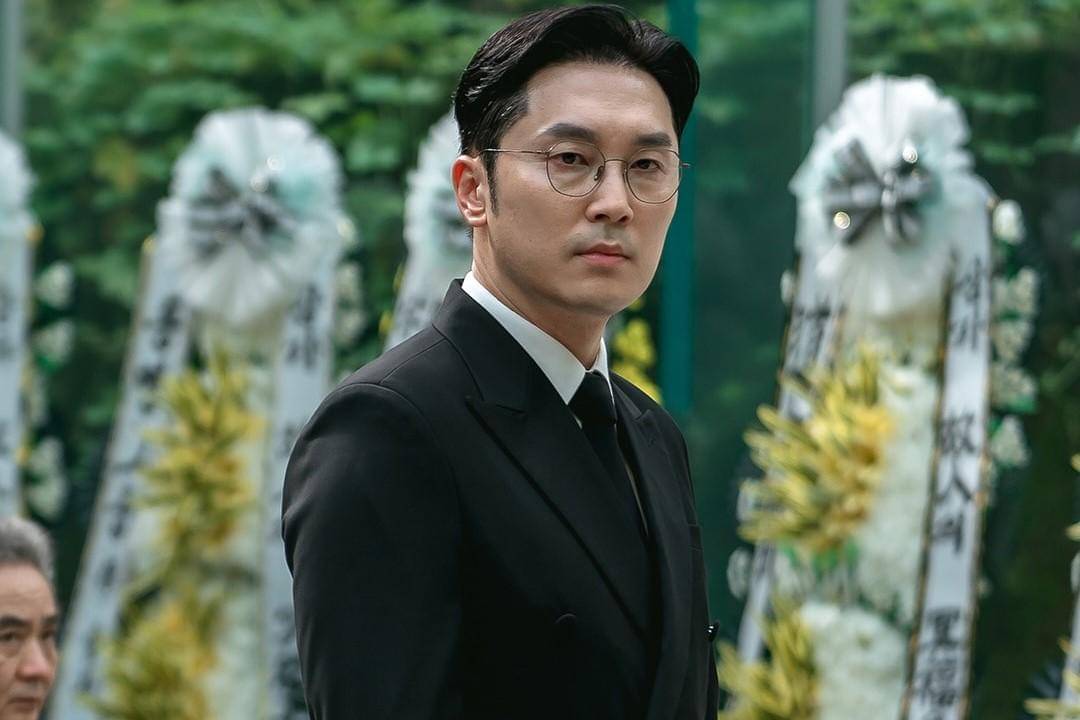 still cuts drama Ms. Incognito