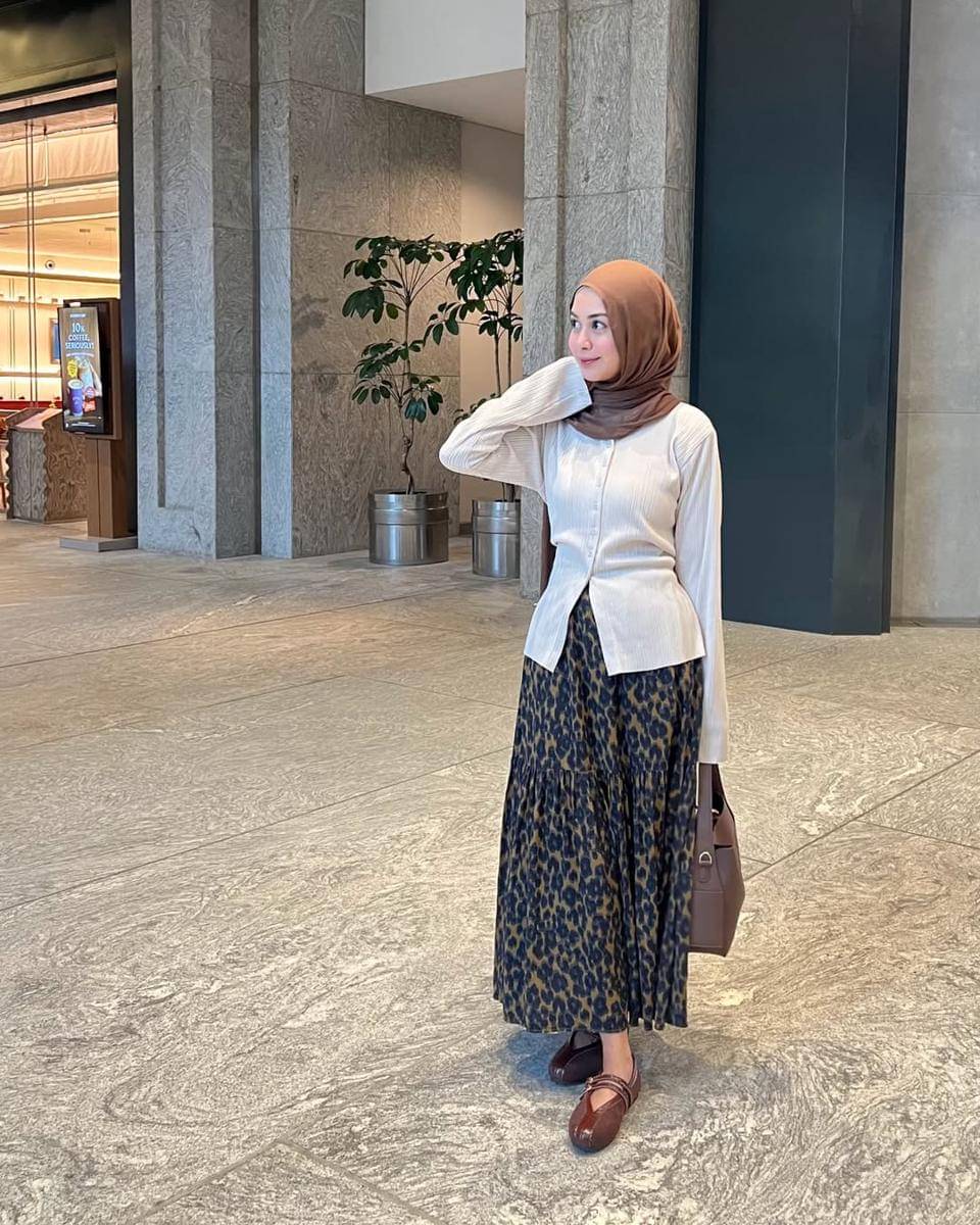 Inspirasi OOTD ala Dianty Annisa