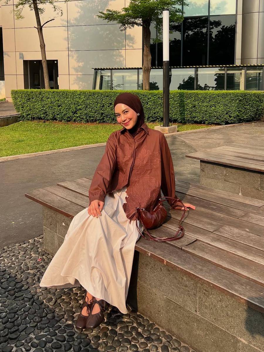 Inspirasi OOTD ala Dianty Annisa