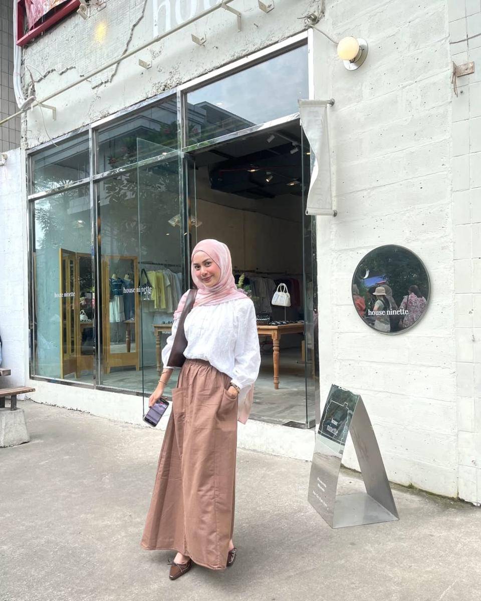 Inspirasi OOTD ala Dianty Annisa